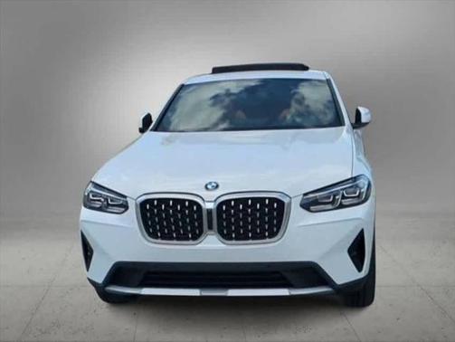 2024 BMW X4 xDrive30i