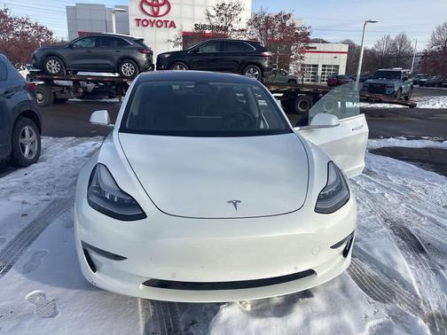 2019 Tesla Model 3 Standard Range Plus