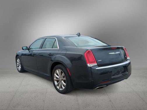 Maximum Steel Metallic Clearcoat 2017 Chrysler 300 Limited