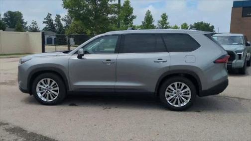 2025 Toyota Grand Highlander Platinum
