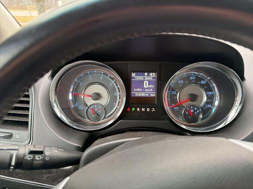 2013 Chrysler Town & Country Touring