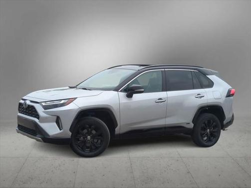 2022 Toyota RAV4 Hybrid SE