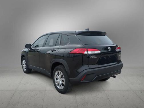 Jet Black 2025 Toyota Corolla Cross L