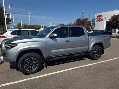 2023 Toyota Tacoma TRD Sport