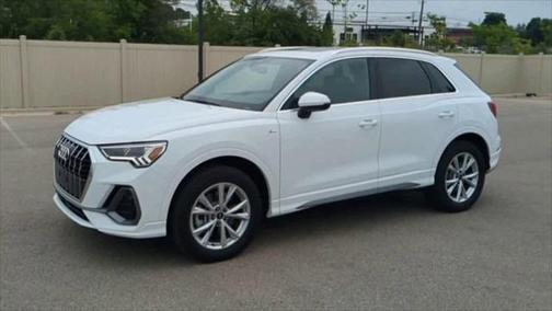 2024 Audi Q3 Premium 45 TFSI S line quattro Tiptronic