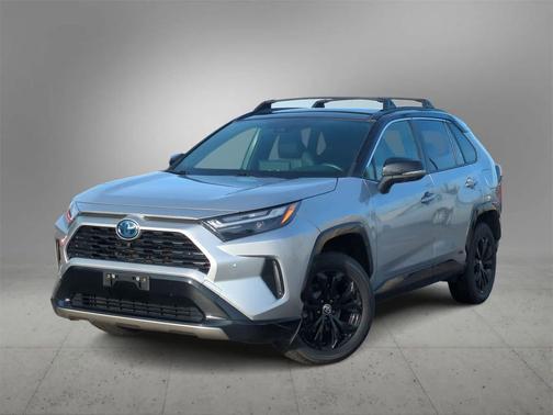 2022 Toyota RAV4 Hybrid SE