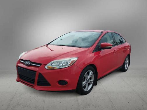 Race Red 2014 Ford Focus SE