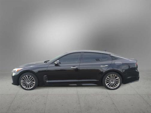 2018 Kia Stinger Base