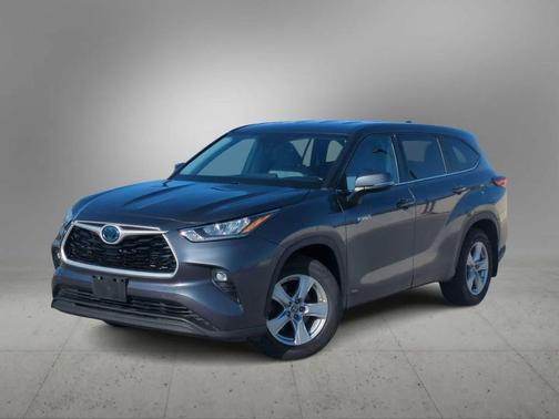 Magnetic Gray Metallic 2020 Toyota Highlander Hybrid LE