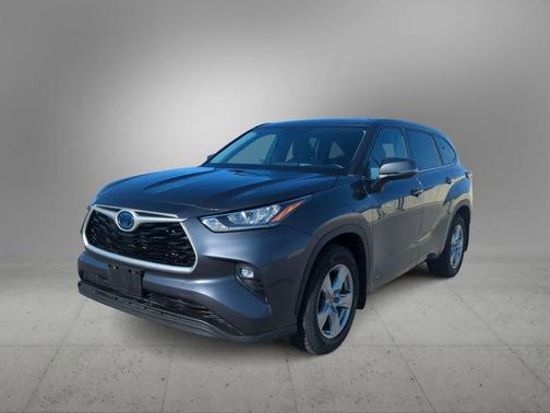 Magnetic Gray Metallic 2020 Toyota Highlander Hybrid LE