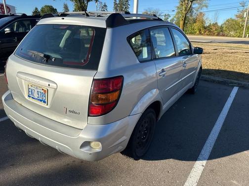 2007 Pontiac Vibe Base