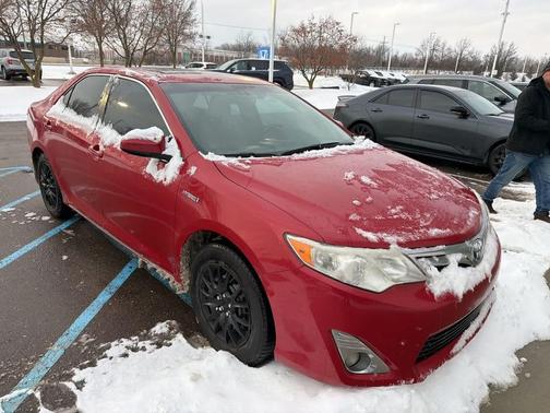 2012 Toyota Camry Hybrid XLE