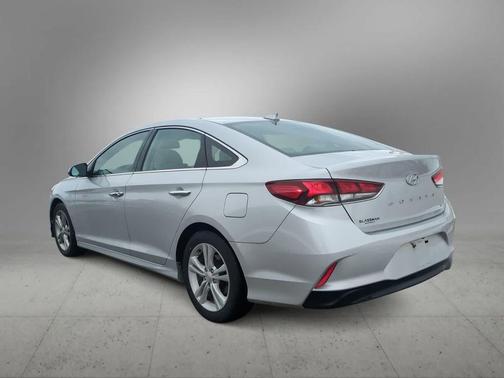 2018 Hyundai SONATA Limited