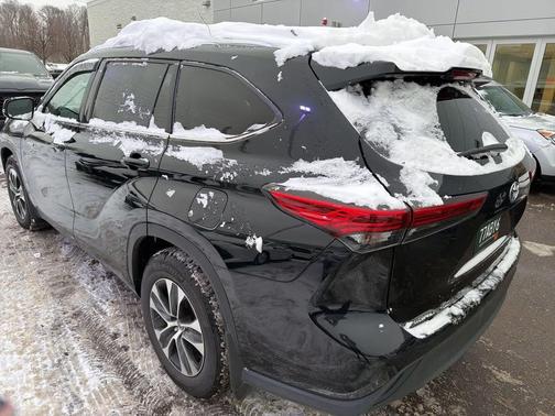 2020 Toyota Highlander Hybrid XLE