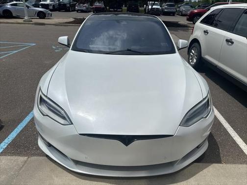 2016 Tesla Model S 75D