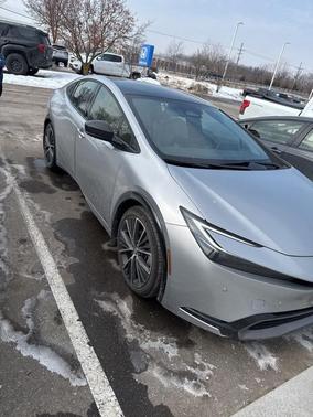 2023 Toyota Prius XLE