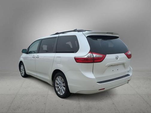 2015 Toyota Sienna XLE Premium