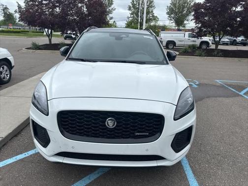 2024 Jaguar E-PACE R-Dynamic SE P250 AWD Automatic