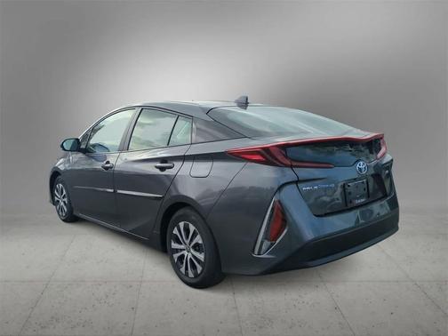 2022 Toyota Prius Prime XLE