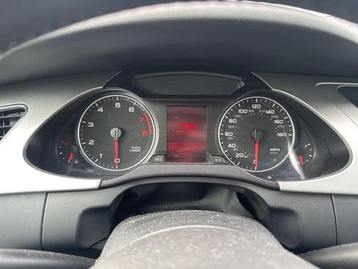 2010 Audi A4 2.0T Premium quattro