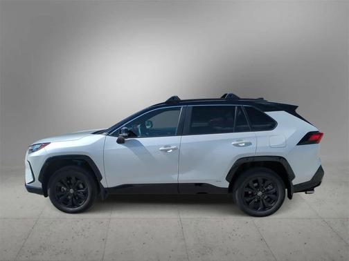 2023 Toyota RAV4 Hybrid SE