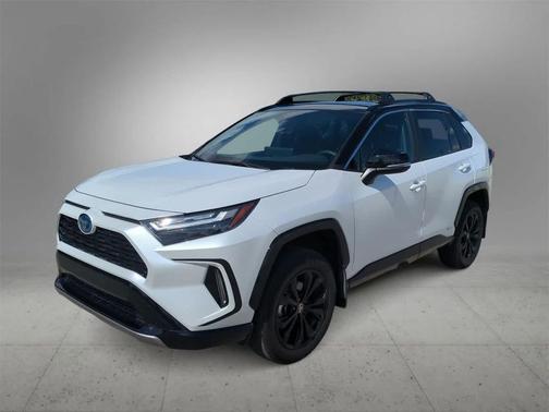 2023 Toyota RAV4 Hybrid SE