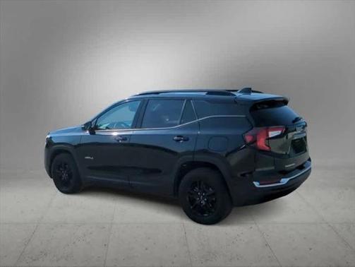 2023 GMC Terrain AWD AT4