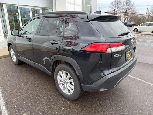 Jet Black 2025 Toyota Corolla Cross LE