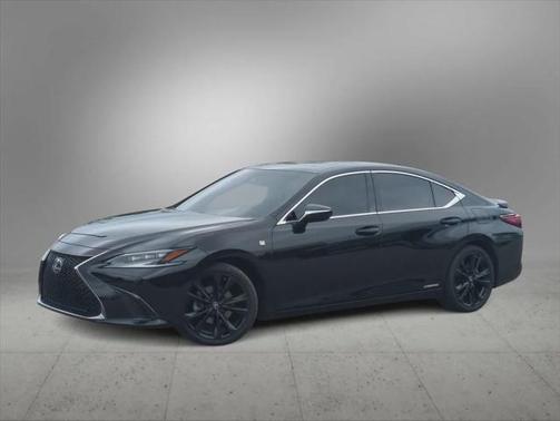 2022 Lexus ES 300h F SPORT