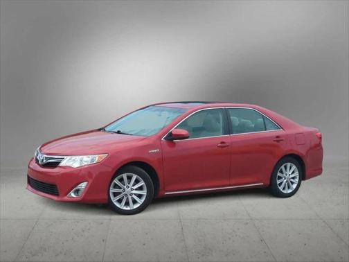 2014 Toyota Camry Hybrid XLE