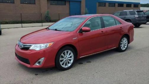 2014 Toyota Camry Hybrid XLE