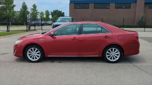 2014 Toyota Camry Hybrid XLE