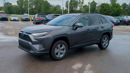 2022 Toyota RAV4 Hybrid XLE