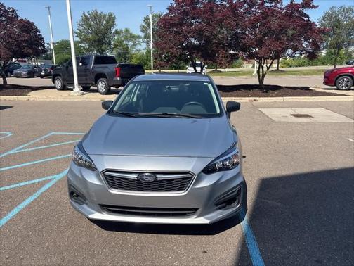 2017 Subaru Impreza 2.0i