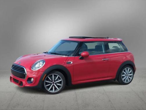 2016 MINI Hardtop Cooper
