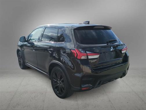 2021 Mitsubishi Outlander Sport 2.0 LE