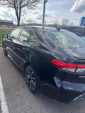 Black Sand Pearl 2022 Toyota Corolla SE