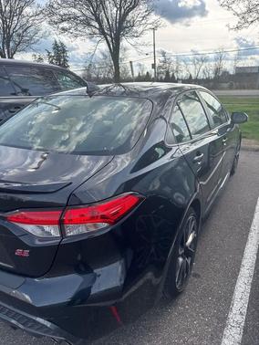 Black Sand Pearl 2022 Toyota Corolla SE