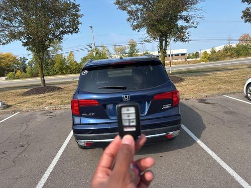 2017 Honda Pilot Touring