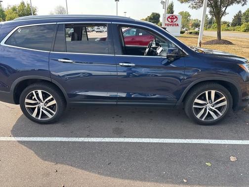 2017 Honda Pilot Touring