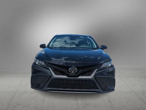 Midnight Black Metallic 2024 Toyota Camry SE