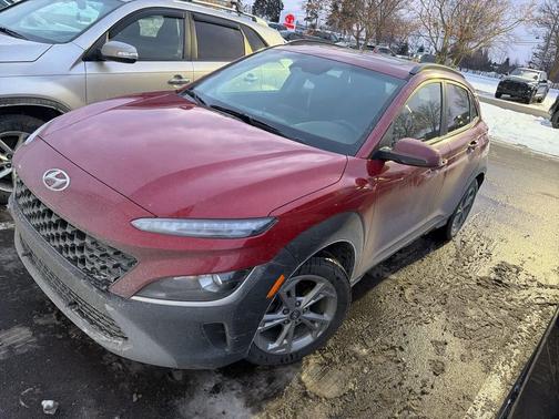 2022 Hyundai KONA SEL