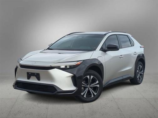 2024 Toyota bZ4X XLE