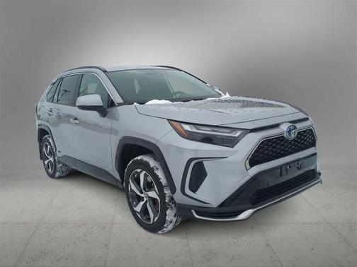 2024 Toyota RAV4 Prime SE