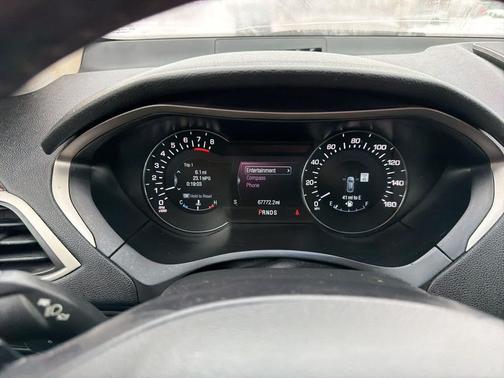 2015 Lincoln MKZ Base