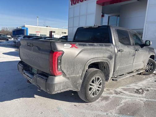 2025 Toyota Tundra SR5