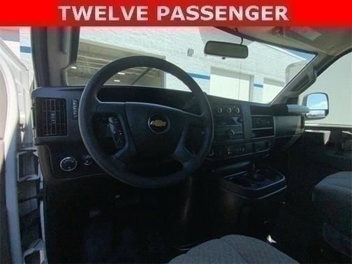 2022 Chevrolet Express 3500 RWD 3500 Extended Wheelbase LS