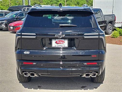 2025 Chevrolet Traverse RS