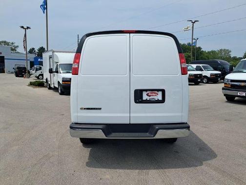 White 2025 Chevrolet Express 3500 RWD 3500 Extended Wheelbase WT