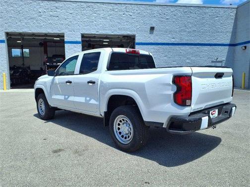 2025 Chevrolet Colorado WT